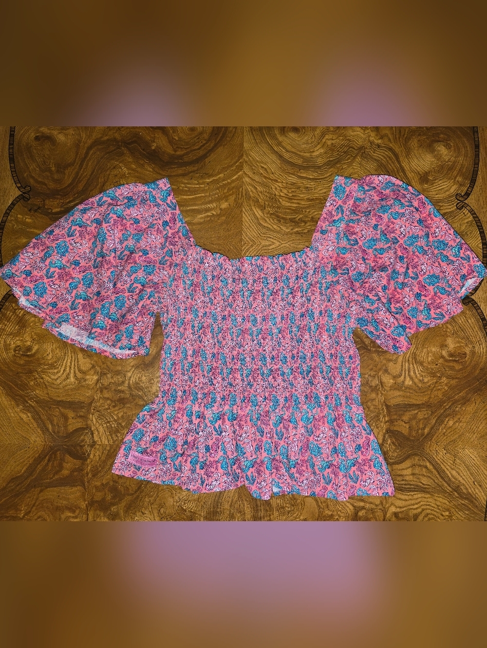 Simply Southern Pink Seahorse Smocked Peplum Top Flutter Sleeves Womens Medium
